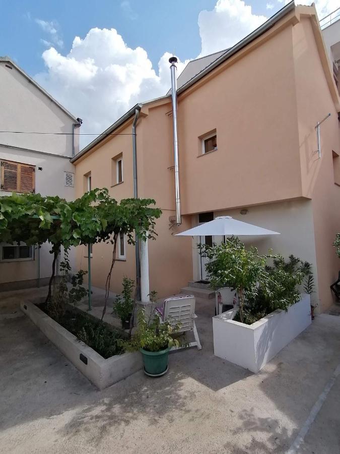 Ema Šibenik Exterior foto